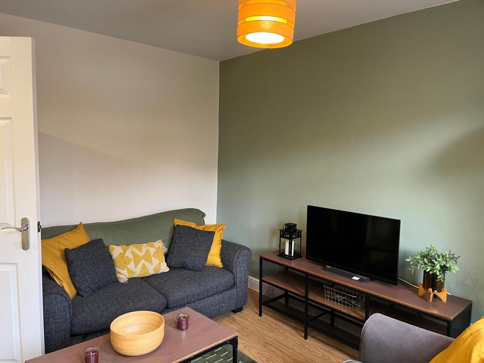 Short Term Lets From £15 Per Person Per Night Daire Bristol Dış mekan fotoğraf