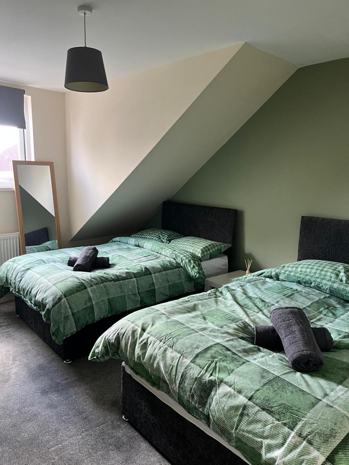 Short Term Lets From £15 Per Person Per Night Daire Bristol Dış mekan fotoğraf